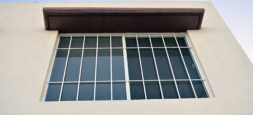 herreria industrializada, productos metalicos usados en la construccion de vivienda en serie, protectores de ventana barandales y puertas