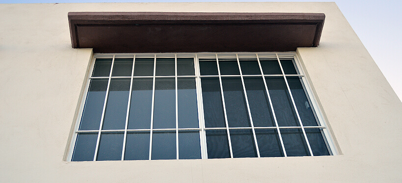 herreria industrializada, productos metalicos usados en la construccion de vivienda en serie, protectores de ventana barandales y puertas